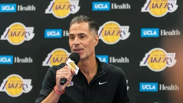 湖人, 湖人, 球员选项